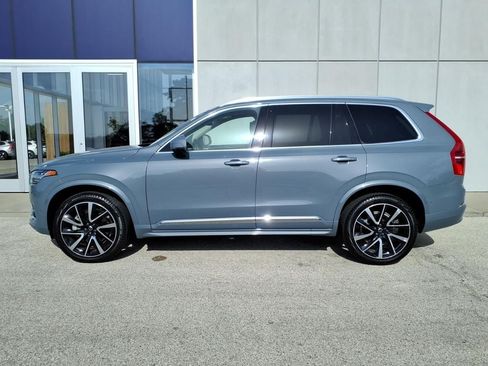 Certified 2023 Volvo XC90 B6 Ultimate w/ Protection Package Premier AWD/4WD image 3