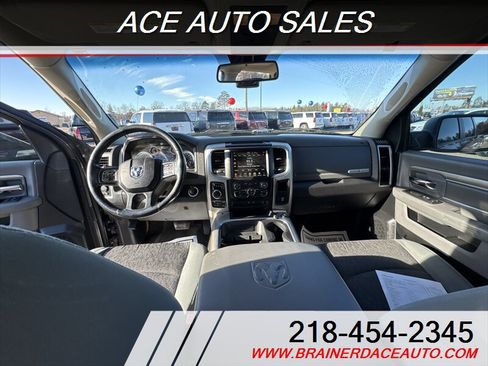 Used 2017 RAM 1500 Lone Star image 9