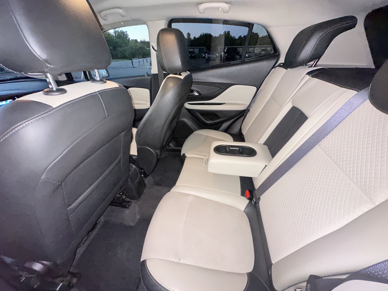 Used 2018 Buick Encore Preferred FWD image 3
