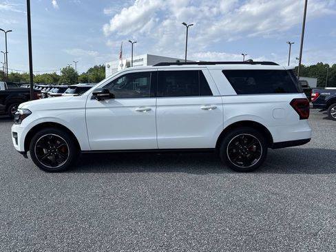 Used 2023 Ford Expedition Max Limited RWD image 4