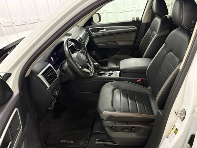 Used 2022 Volkswagen Atlas SEL Premium AWD/4WD image 37