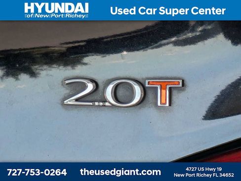 Used 2011 Hyundai Genesis 2.0T RWD image 12