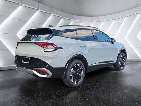 Used 2024 Kia Sportage SX image 5