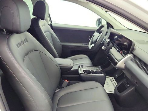 Used 2025 Hyundai Ioniq 5 SEL image 23