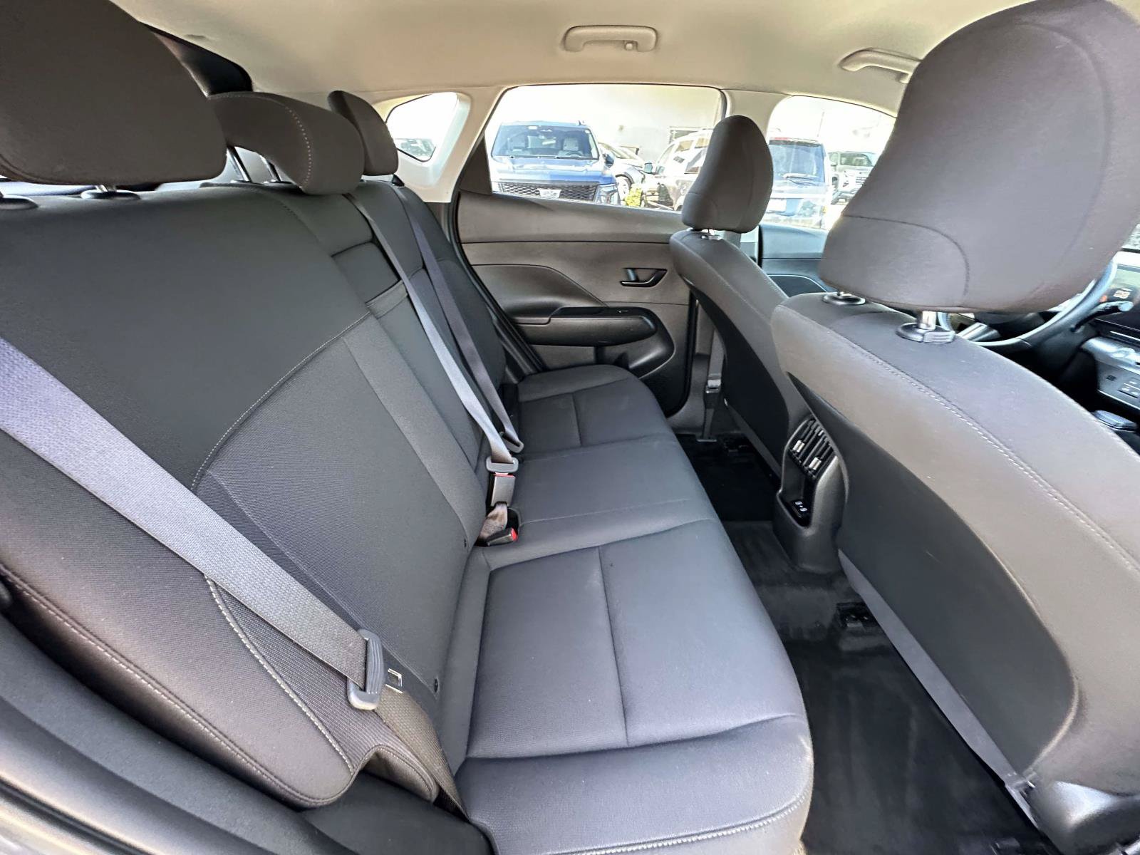 Used 2025 Hyundai Kona SEL FWD image 33