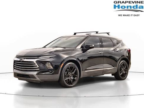 Used 2023 Chevrolet Blazer Premier w/ Enhanced Convenience Package FWD image 1
