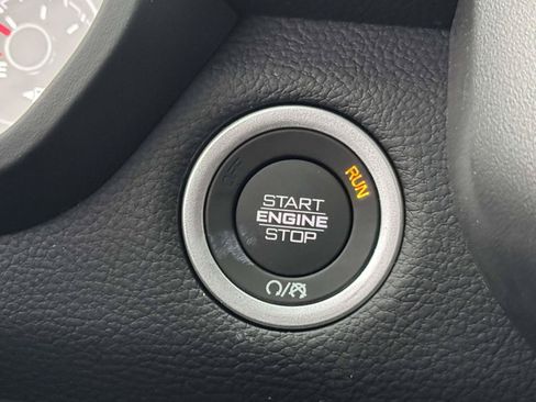 New 2026 RAM 1500 Big Horn AWD/4WD image 8