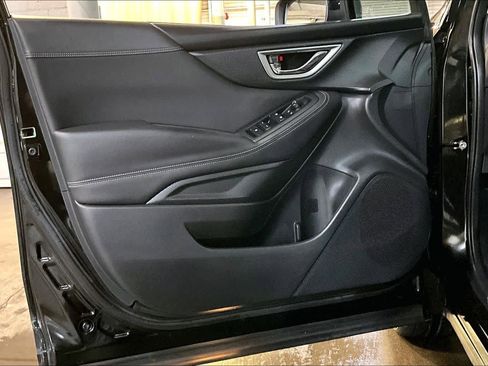 Used 2021 Subaru Forester Premium image 21