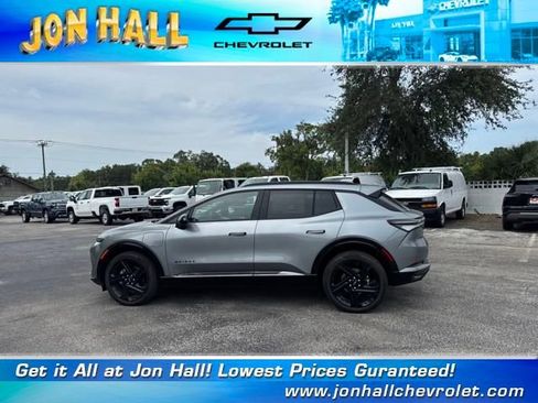 New 2025 Chevrolet Equinox EV RS image 5