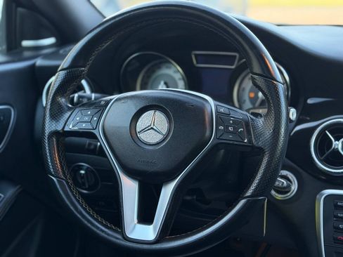 Used 2014 Mercedes-Benz CLA 250 image 20