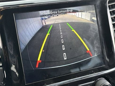 Used 2019 Jeep Grand Cherokee Limited w/ Luxury Group II image 17