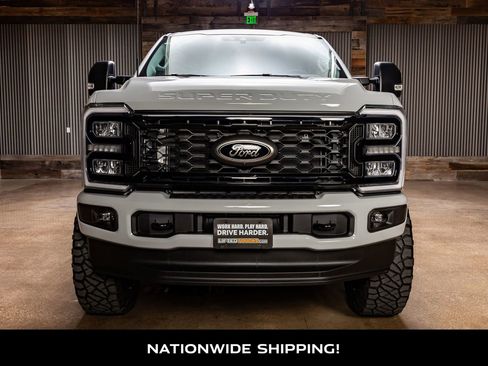 Used 2026 Ford F250 XLT w/ XLT Premium Package image 4