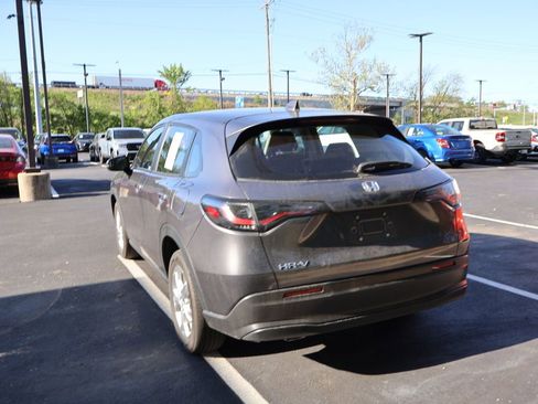 Used 2024 Honda HR-V LX image 7