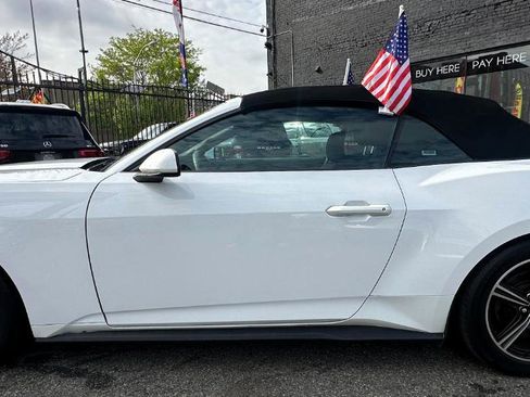 Used 2024 Ford Mustang Premium image 3