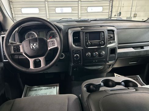 Used 2024 RAM 1500 Classic SLT AWD/4WD image 4
