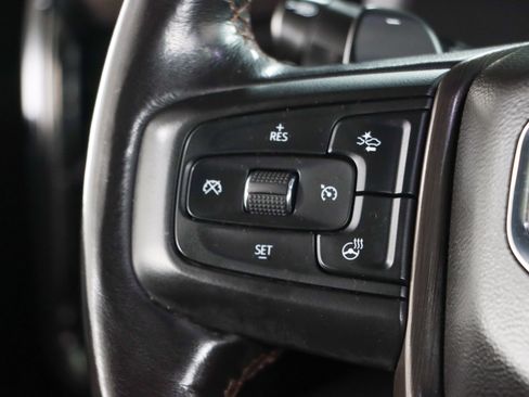 Used 2022 GMC Sierra 1500 AT4 w/ AT4 Preferred Package AWD/4WD image 14