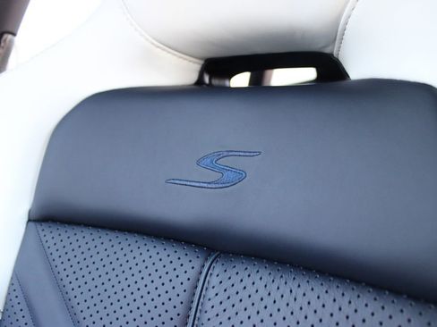 New 2026 Aston Martin DBX S image 22