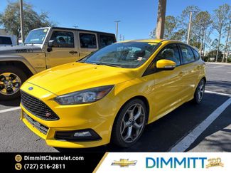 Used 2017 Ford Focus ST video 1
