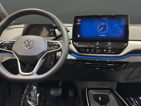 Used 2023 Volkswagen ID.4 Pro S AWD/4WD image 10