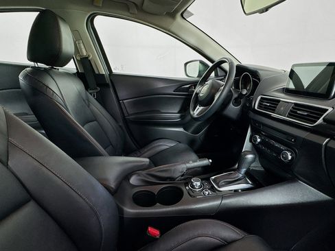 Used 2016 MAZDA MAZDA3 i Grand Touring image 28