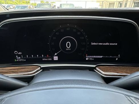 Certified 2022 Cadillac Escalade ESV Sport Platinum RWD image 23