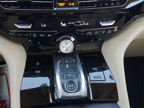 Certified 2023 Acura MDX FWD w/ Technology Package image 29