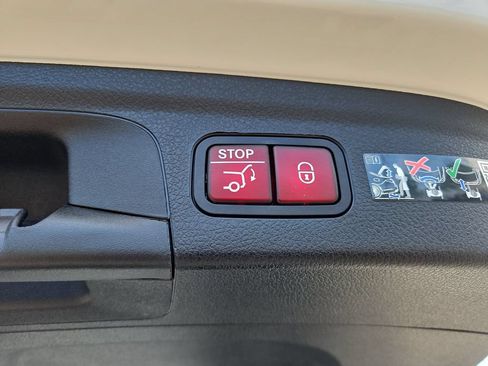 Used 2026 Mercedes-Benz GLE 350 4MATIC image 25