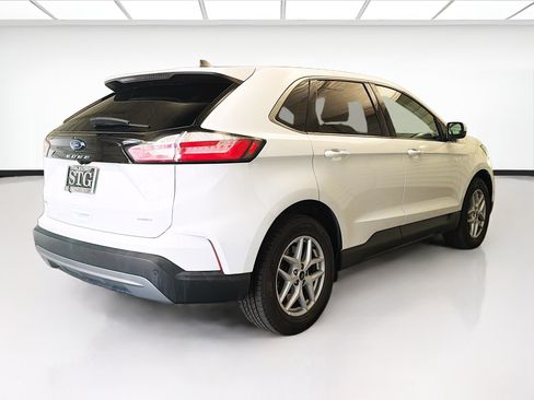 Used 2023 Ford Edge SEL AWD/4WD image 4