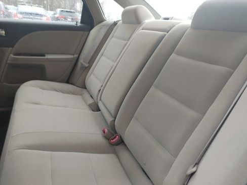 Used 2008 Ford Taurus SEL image 15