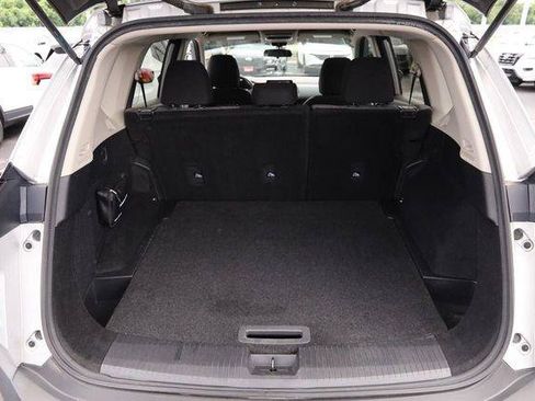 Used 2021 Nissan Rogue SV FWD image 7