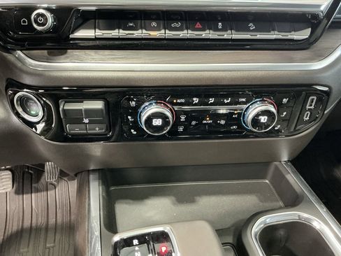 Used 2026 GMC Sierra 1500 SLT w/ SLT Premium Package image 44