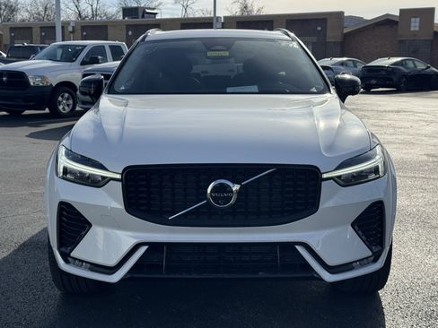 Used 2024 Volvo XC60 B5 Ultimate w/ Protection Package Premier image 14