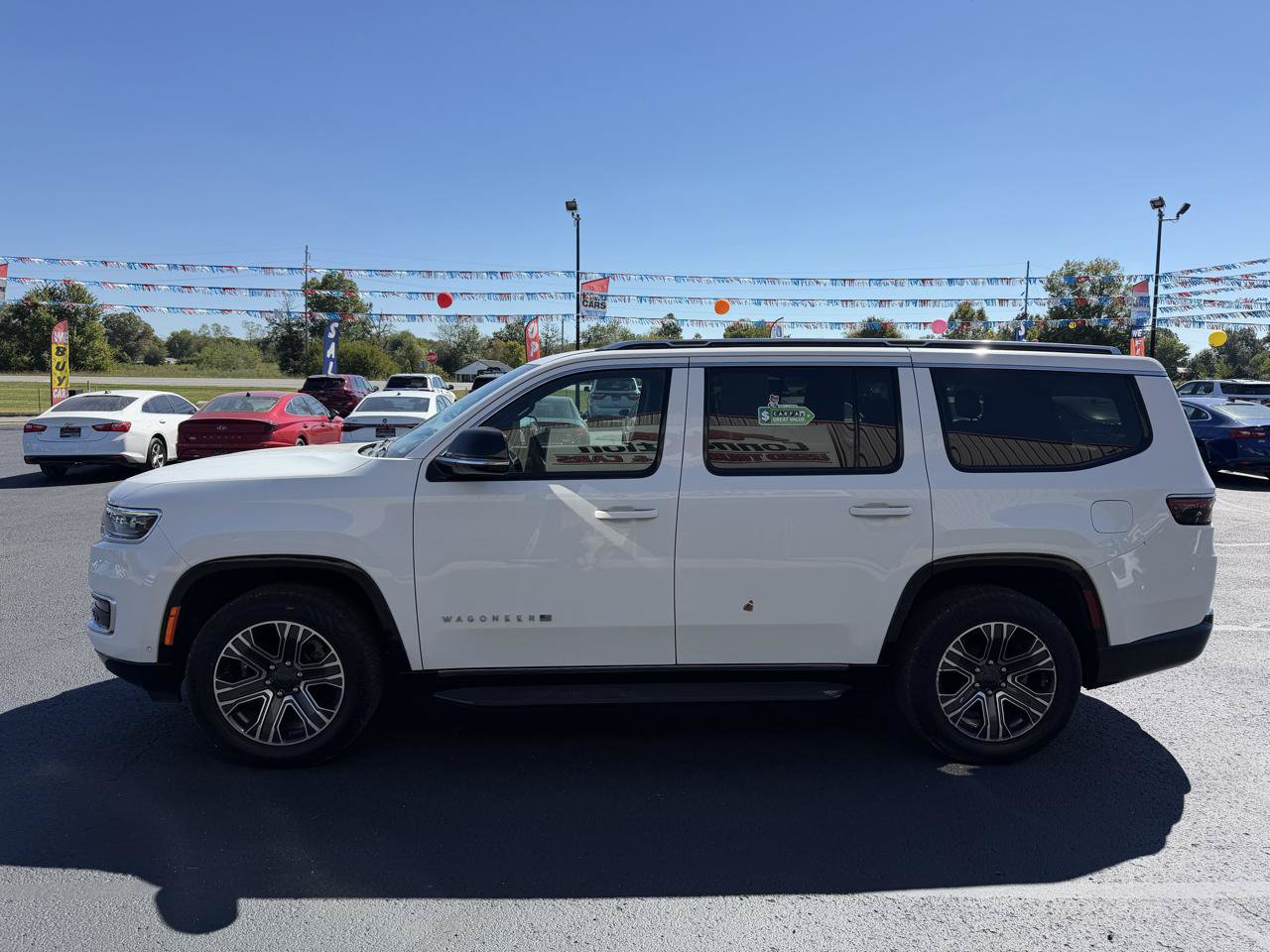 Used 2024 Jeep Wagoneer Series II AWD/4WD image 8