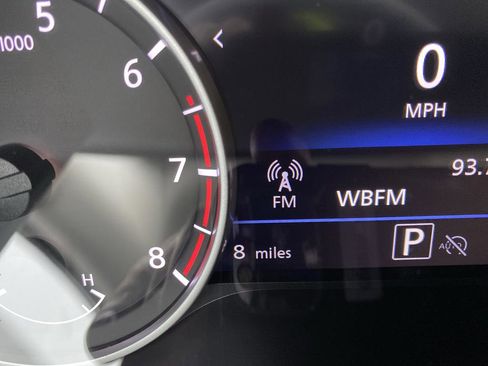 New 2025 Nissan Sentra SV image 6