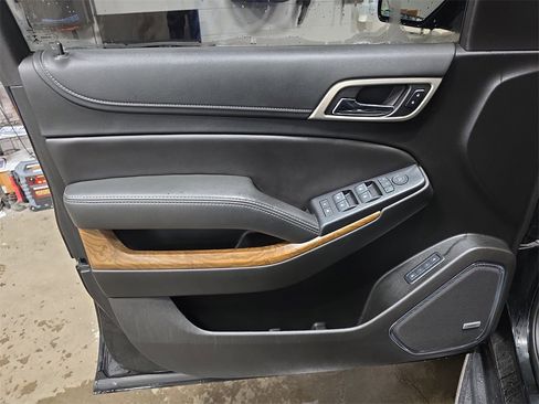 Certified 2019 GMC Yukon Denali w/ Open Road Package image 28