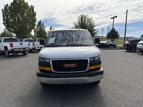 Certified 2025 GMC Savana 2500 w/ Driver Convenience Package RWD image 9