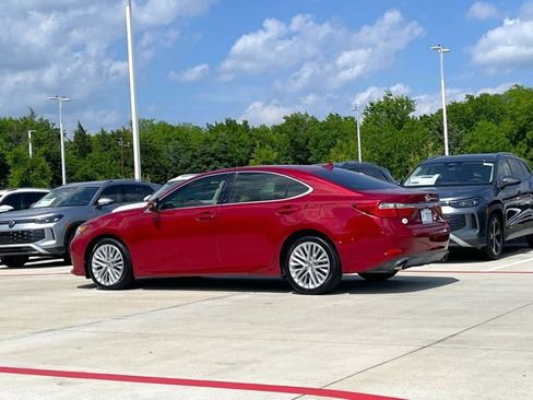 Used 2013 Lexus ES 350 w/ Luxury Pkg FWD image 4