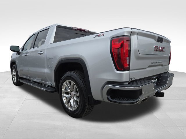 Used 2021 GMC Sierra 1500 SLT w/ SLT Premium Plus Package AWD/4WD image 11