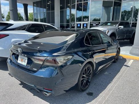Used 2018 Toyota Camry XSE w/ Driver Assist Package FWD image 4