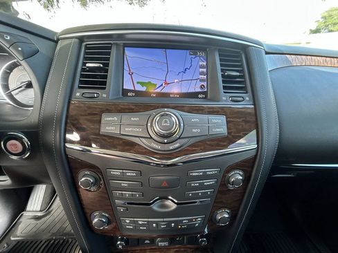 Used 2018 Nissan Armada Platinum w/ Captain Seat Package RWD image 17