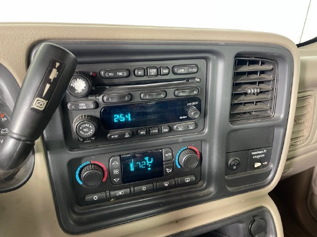 Used 2003 Chevrolet Silverado 2500 LT AWD/4WD image 7