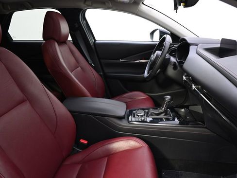 Used 2025 MAZDA CX-30 AWD 2.5 S w/ Preferred Package image 16