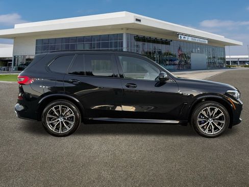 Used 2022 BMW X5 xDrive45e w/ M Sport Package image 12