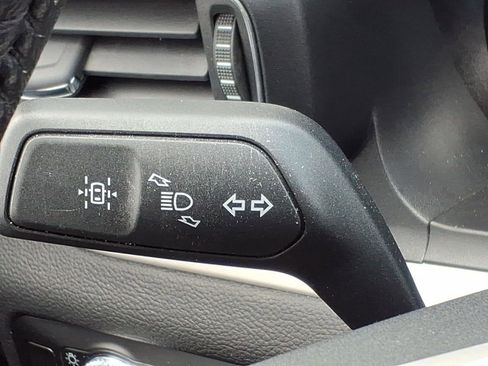 Used 2023 Ford Explorer XLT w/ Equipment Group 202A image 24