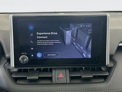 Used 2025 Toyota RAV4 XLE image 22