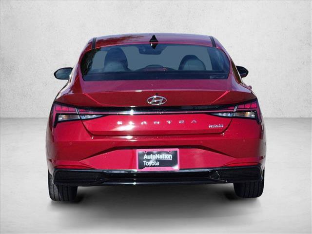 Used 2022 Hyundai Elantra Limited FWD image 7