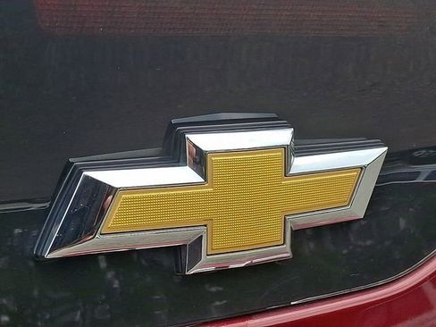 Used 2017 Chevrolet Volt LT w/ Comfort Package FWD image 32