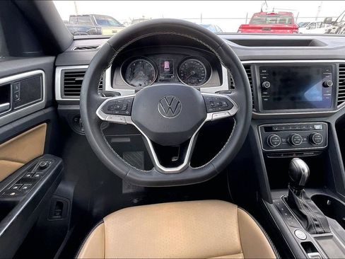 Used 2021 Volkswagen Atlas Cross Sport SE FWD image 8