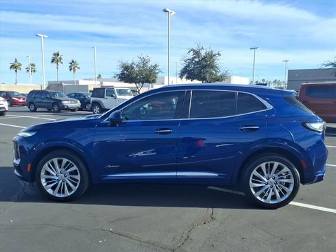 Used 2024 Buick Envision Avenir image 11