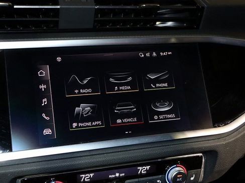 Used 2022 Audi Q3 2.0T Premium image 17